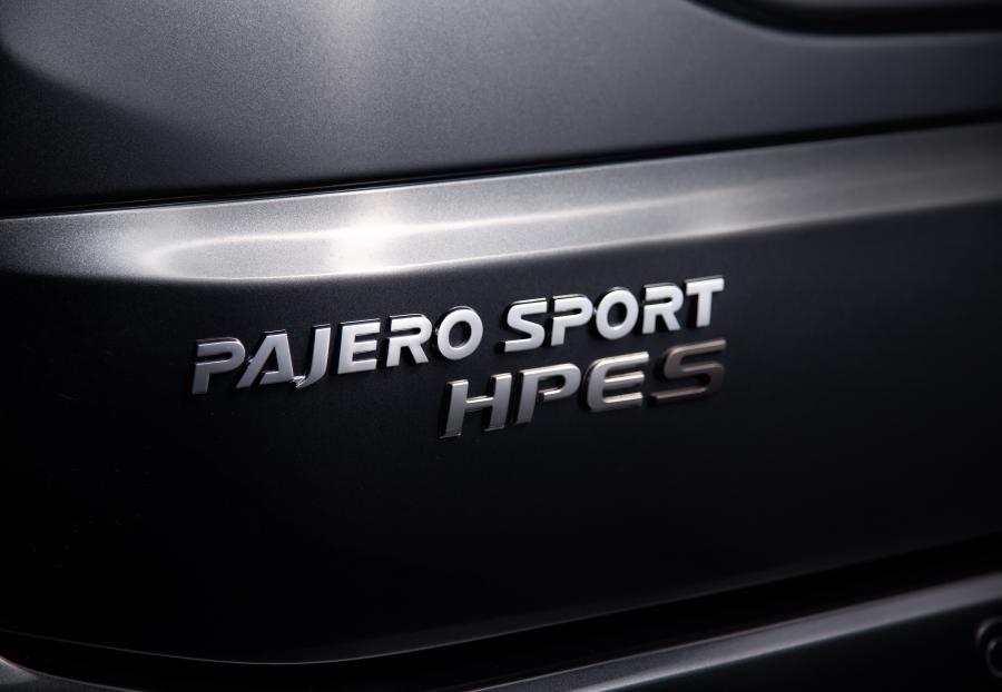 Логотип Mitsubishi Pajero Sport HPE-S 2020 года  (LA) (фото 34 из 38)